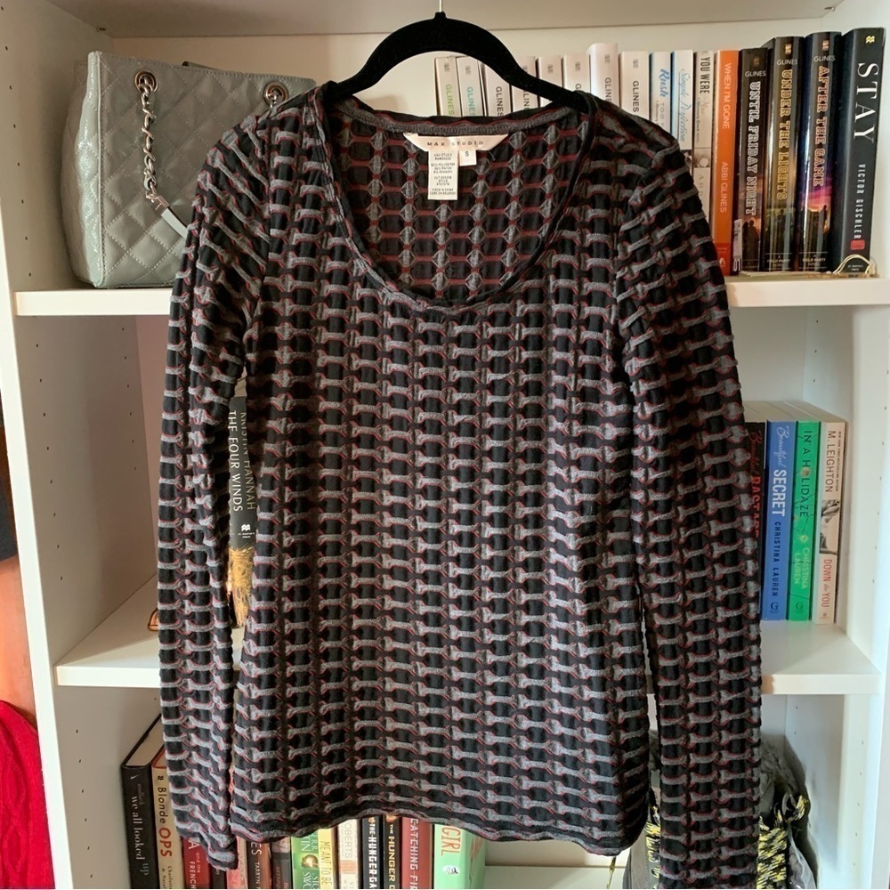 Max Studio Black, Gray, And Red Patterned Long Sl… - image 1